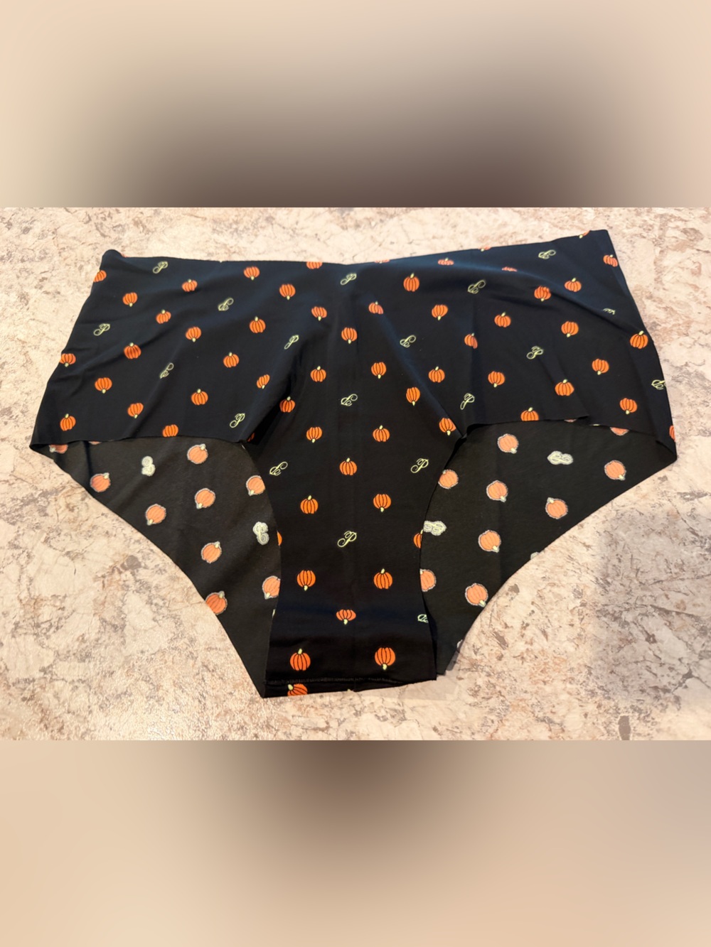 VS PINK HALLOWEEN PANTY LARGE NWOT PUMPKIN